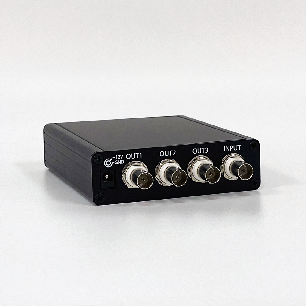 backside of 10MHz + 1PPS Distribution Amplifier